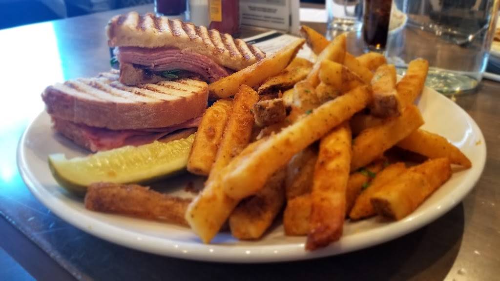 Butterfields Pancake House | bakery | 1504 N Naper Blvd, Naperville, IL 60563, USA | 6309550950 OR +1 630-955-0950