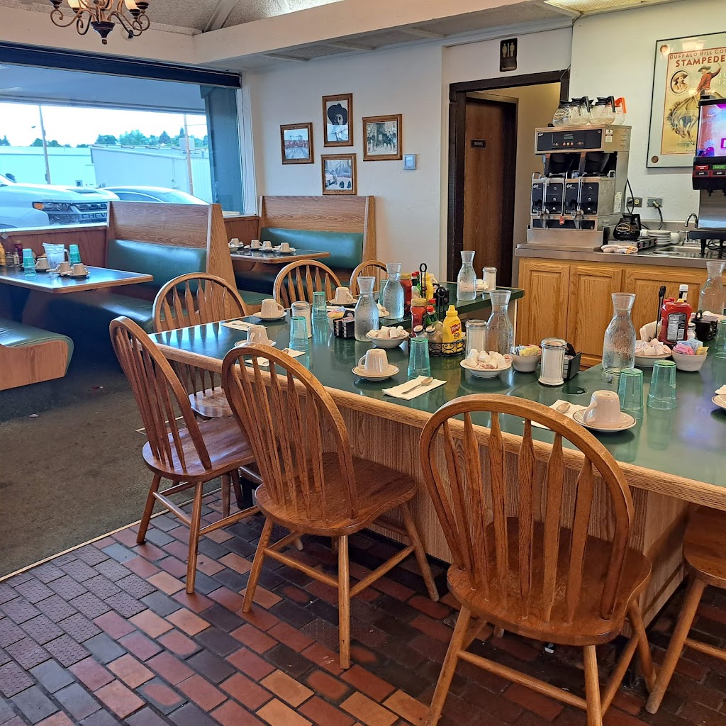 Grannys Restaurant | restaurant | 1550 Sheridan Ave, Cody, WY 82414, USA | 3075874829 OR +1 307-587-4829