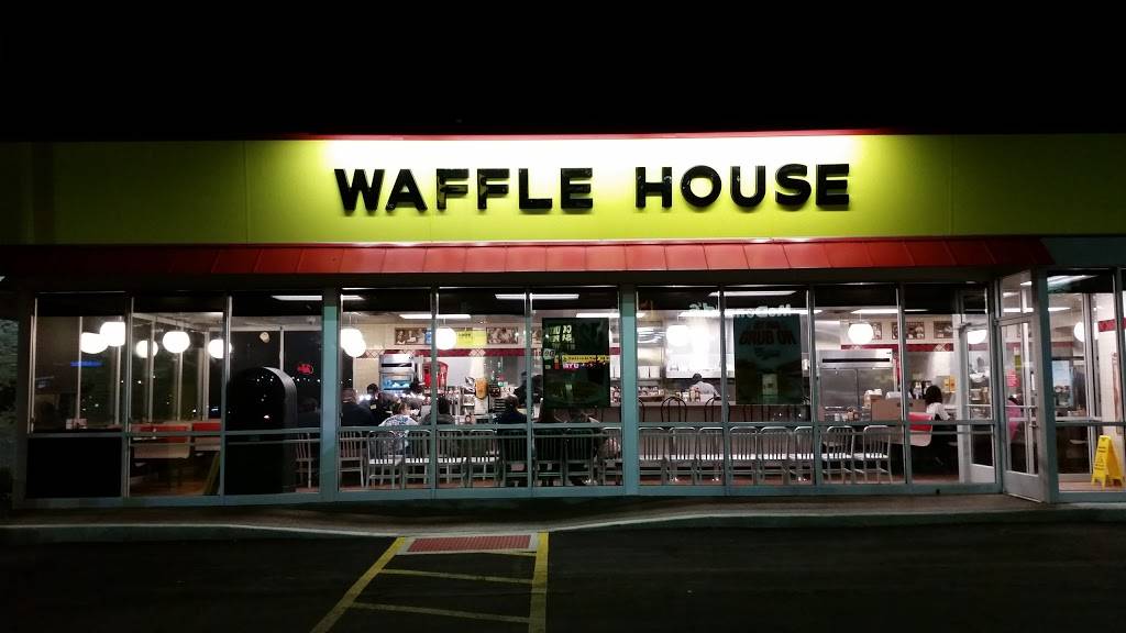 Waffle House | meal takeaway | 8111 E Rl Thornton Expwy, Dallas, TX 75228, USA | 2146609212 OR +1 214-660-9212