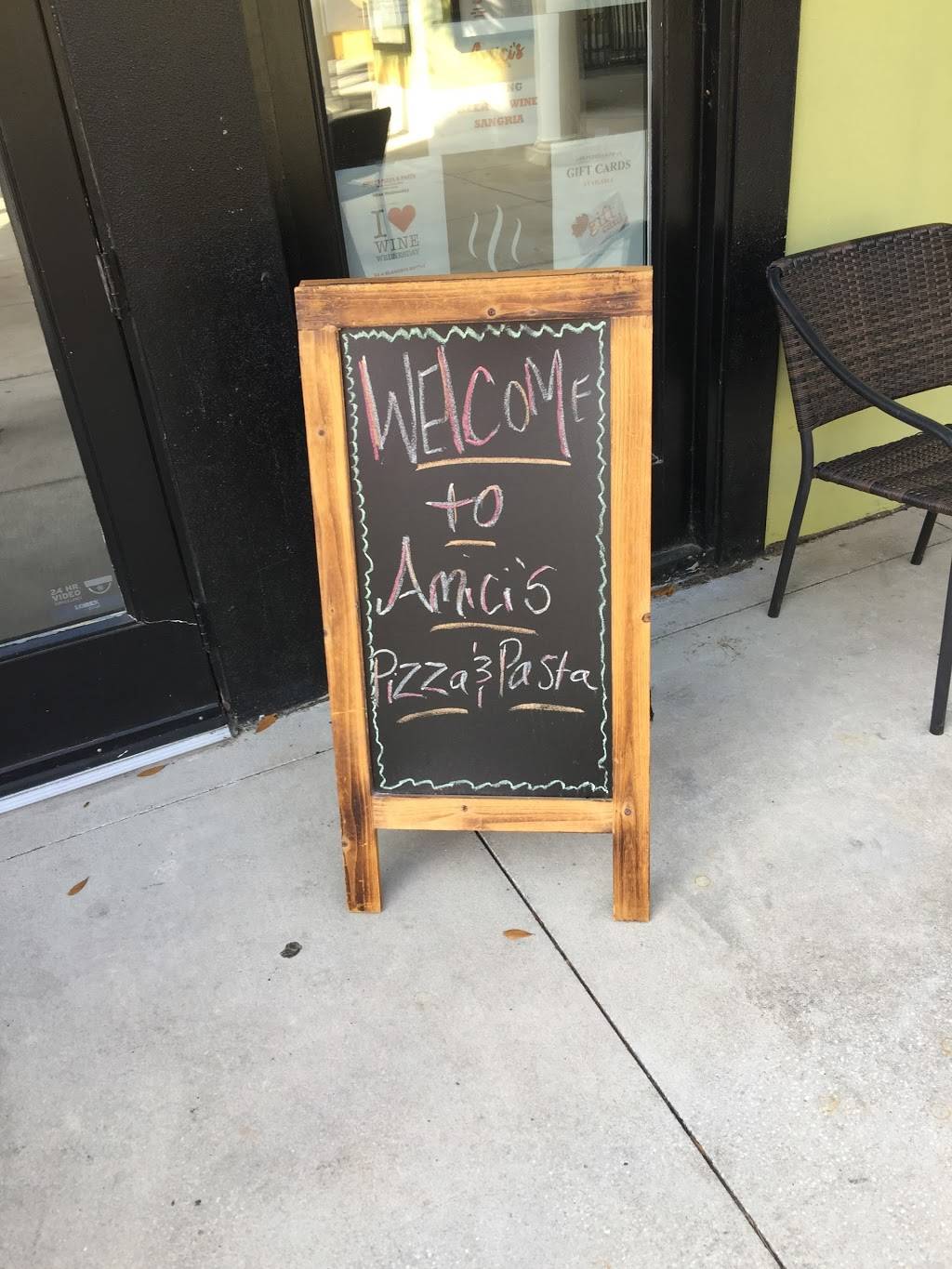 Amicis Pizza & Pasta | meal delivery | 16132 Churchview Dr #115, Lithia, FL 33547, USA | 8136431222 OR +1 813-643-1222