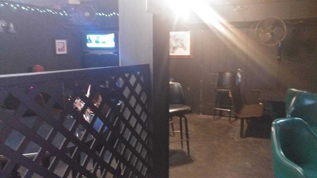 K Js Wings & Ribs | restaurant | 432 Broad St, Sumter, SC 29150, USA | 8037747427 OR +1 803-774-7427