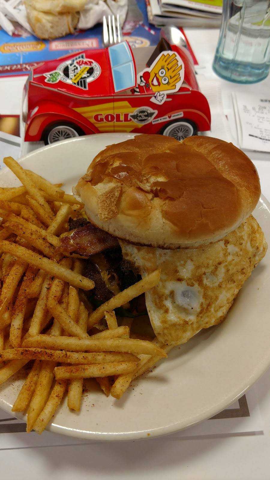 Steak n Shake | restaurant | 1640 E Tipton St, Seymour, IN 47274, USA | 8125236616 OR +1 812-523-6616