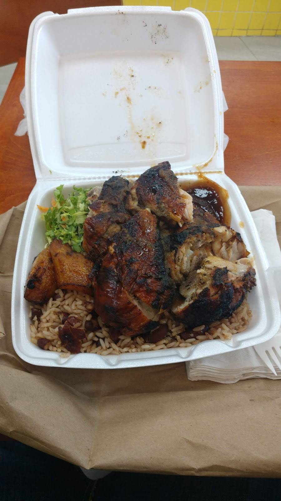 Fishermans Cove | restaurant | 1420 Rockaway Pkwy, Brooklyn, NY 11236, USA | 7189758625 OR +1 718-975-8625