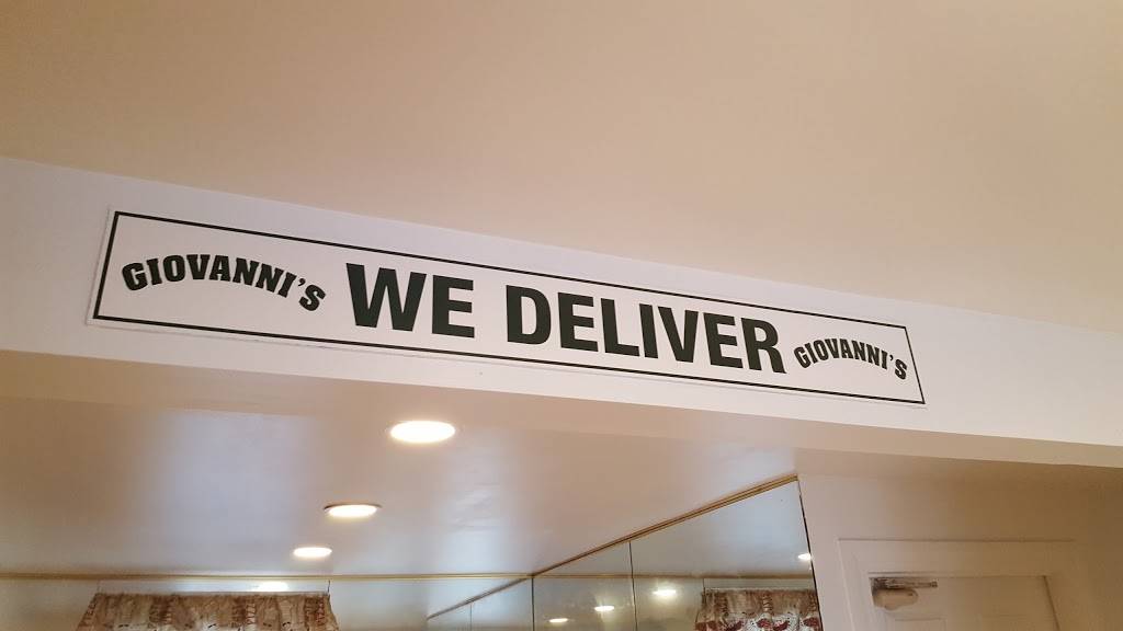 Giovannis Famous Pizza | restaurant | 160 W Central St, Natick, MA 01760, USA | 5085452291 OR +1 508-545-2291