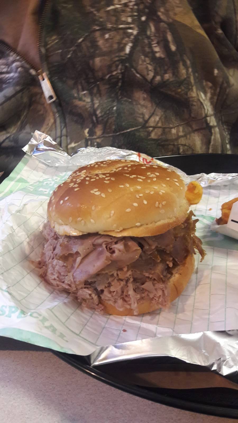 Arbys | restaurant | 2600 Monroe Ave, Rochester, NY 14618, USA | 5854610557 OR +1 585-461-0557