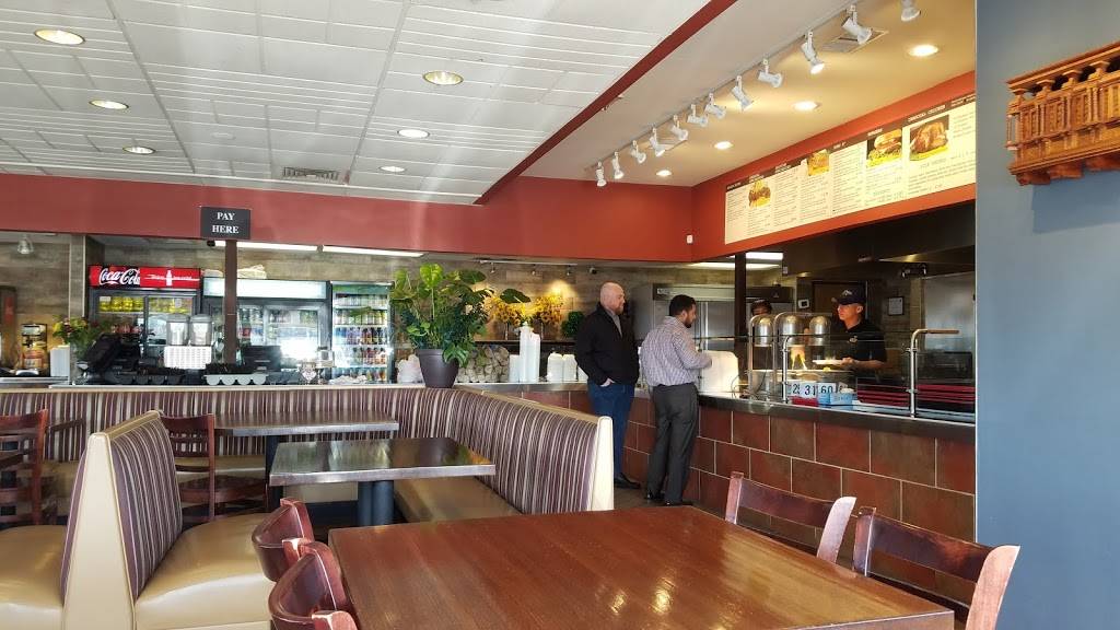 Chicken Rico | restaurant | 3310 Crain Hwy, Waldorf, MD 20603, USA | 3016451011 OR +1 301-645-1011