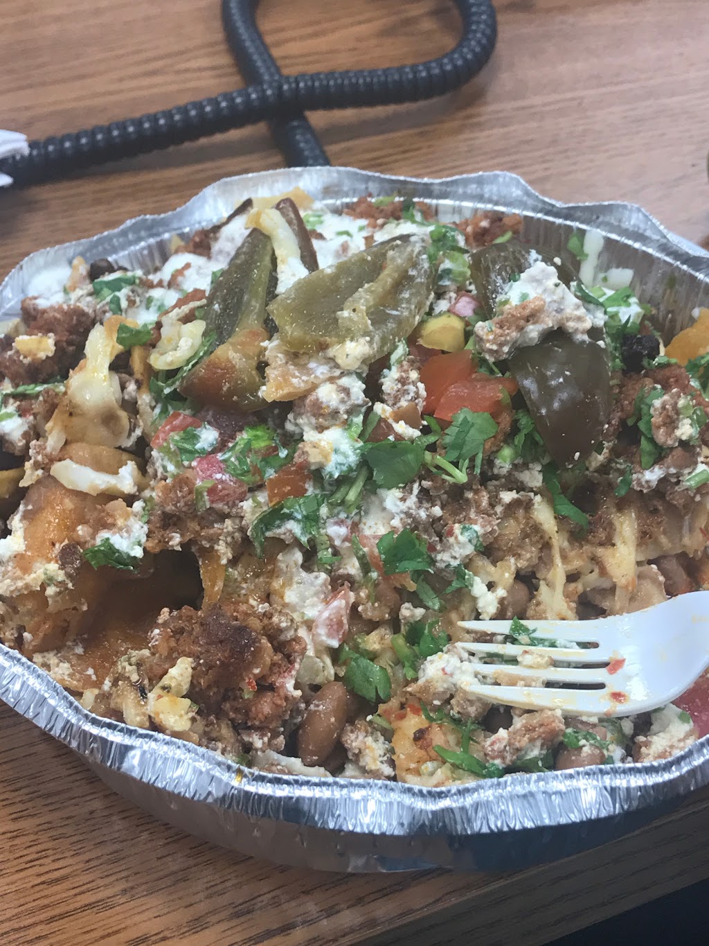 Chinelos 2 | restaurant | 530 W 136th St, New York, NY 10031, USA | 2126906077 OR +1 212-690-6077