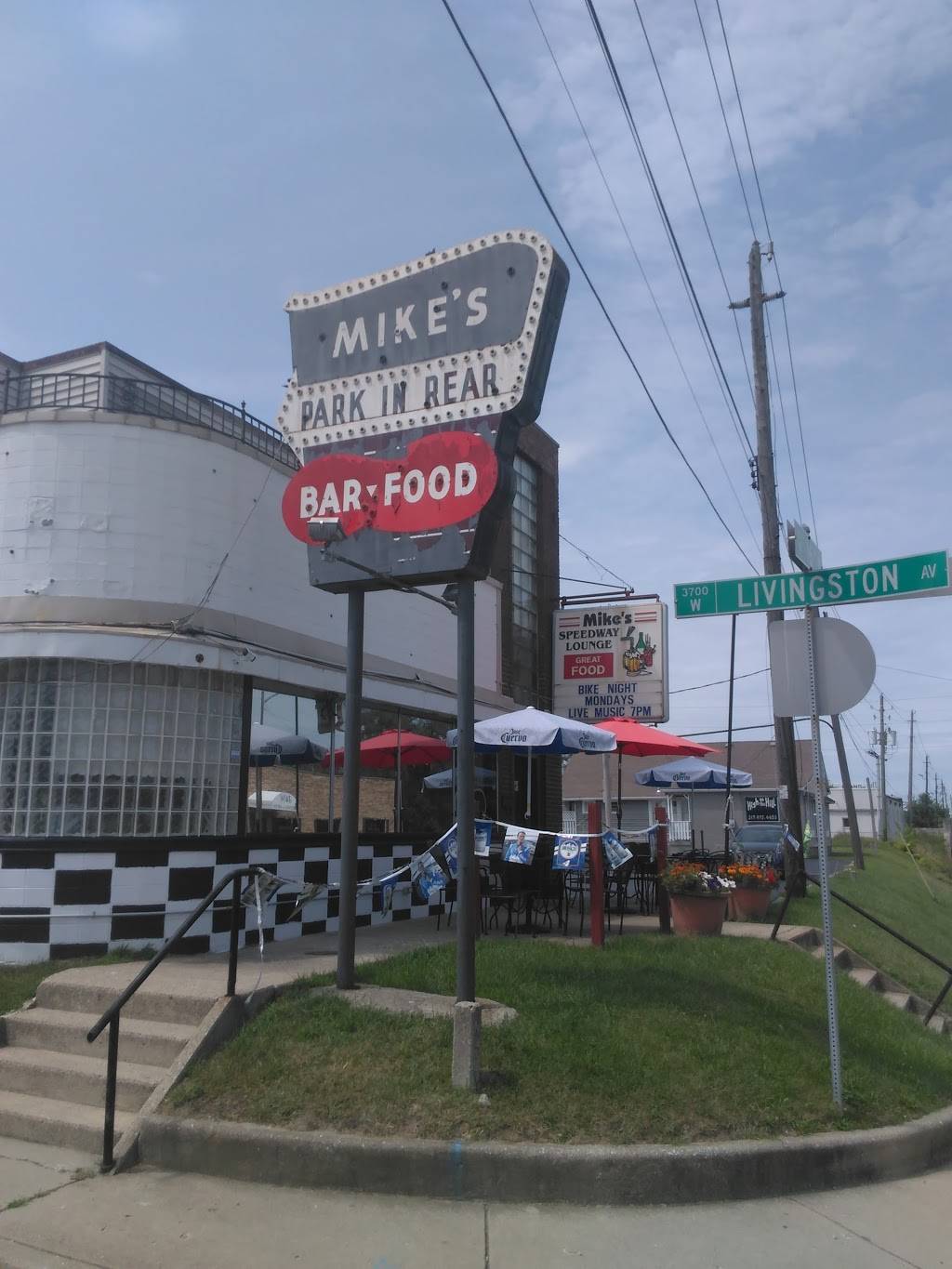 Mikes Speedway Lounge | restaurant | 3701 W 16th St, Indianapolis, IN 46222, USA | 3176318807 OR +1 317-631-8807