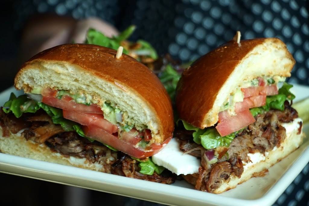 Mercado Restaurant Manhattan Beach | restaurant | 3212A N Sepulveda Blvd, Manhattan Beach, CA 90266, USA | 3105450388 OR +1 310-545-0388