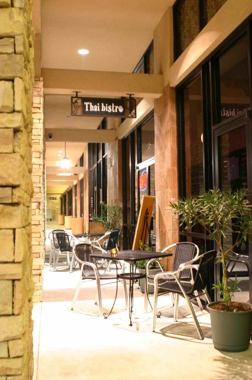 Thai Bistro | restaurant | 11660 Westheimer Rd #115, Houston, TX 77077, USA | 2814965559 OR +1 281-496-5559