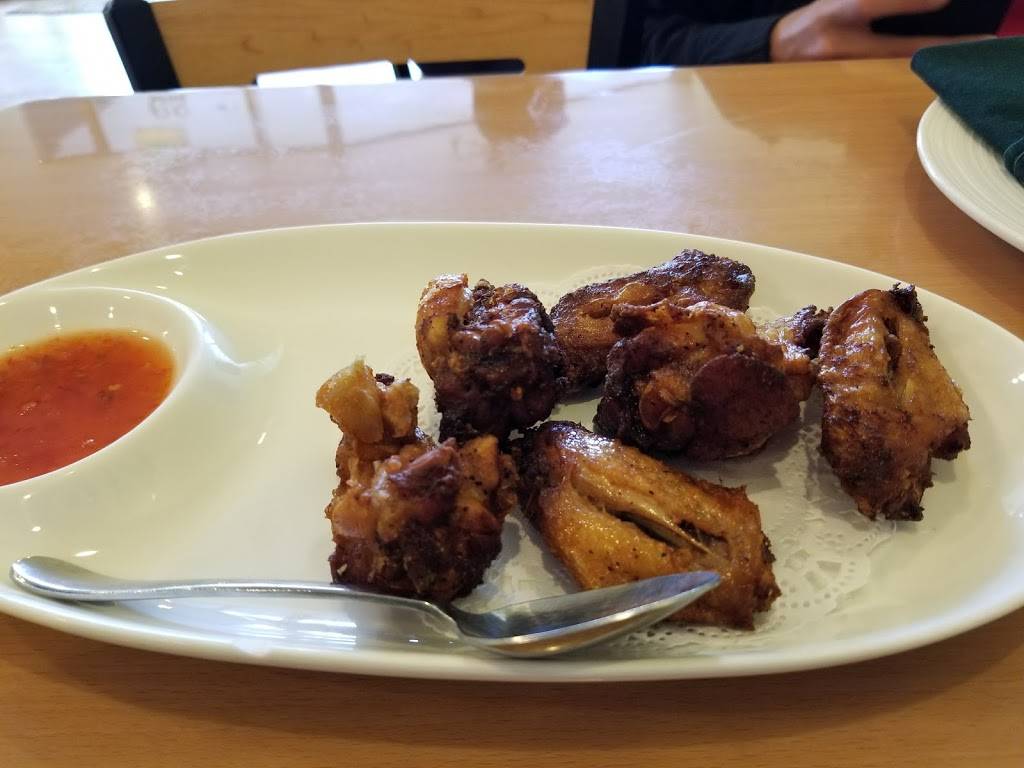 Thai Jasmine | restaurant | 29 W 10th St, Tracy, CA 95376, USA | 2098327441 OR +1 209-832-7441