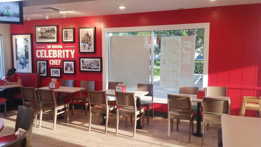 KFC | restaurant | 8001 NW 95th St, Hialeah Gardens, FL 33016, USA | 3058288556 OR +1 305-828-8556