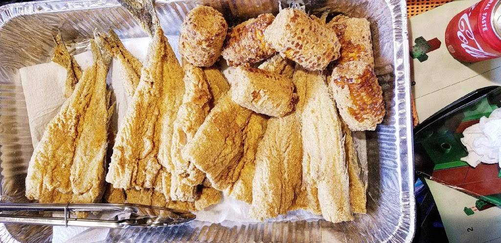 Harveys fish house | restaurant | 817 W Sunset Dr, Brandon, MS 39042, USA | 6018242999 OR +1 601-824-2999