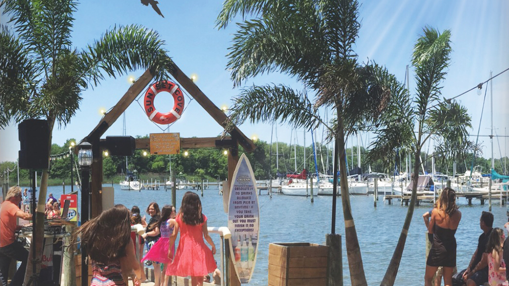 Sunset Cove @ Maryland Marina Waterfront Dining | restaurant | 3408 Red Rose Farm Road, Bowleys Quartes, Baltimore, MD 21220, USA | 4106302031 OR +1 410-630-2031