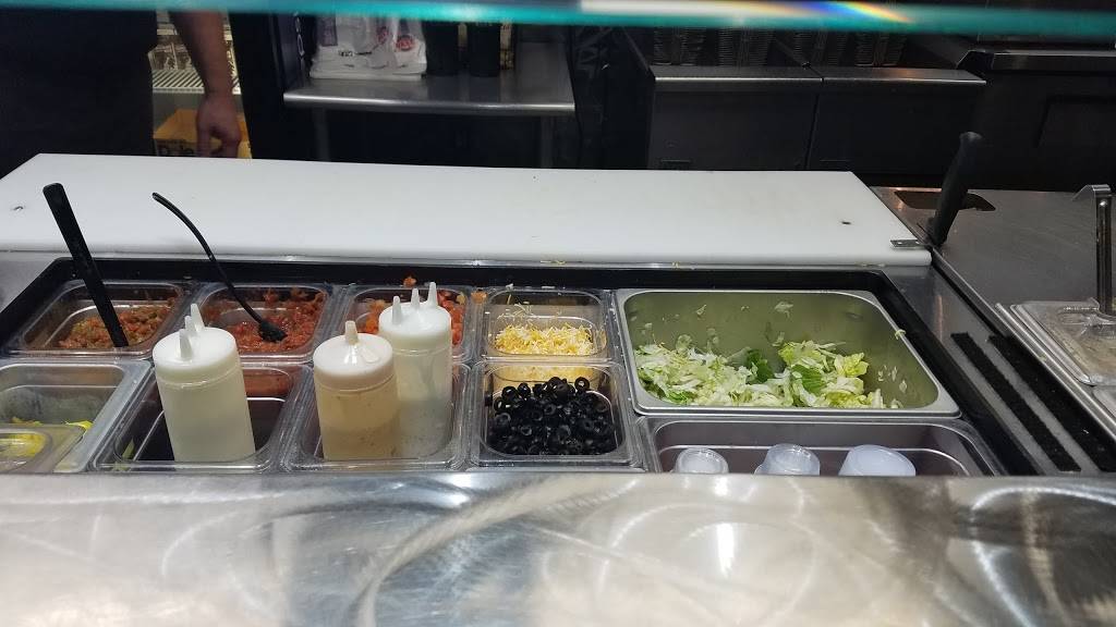 PepperJax Grill | restaurant | 2010 Southeast Delaware Avenue #222 And 224, Ankeny, IA 50021, USA | 5159643311 OR +1 515-964-3311