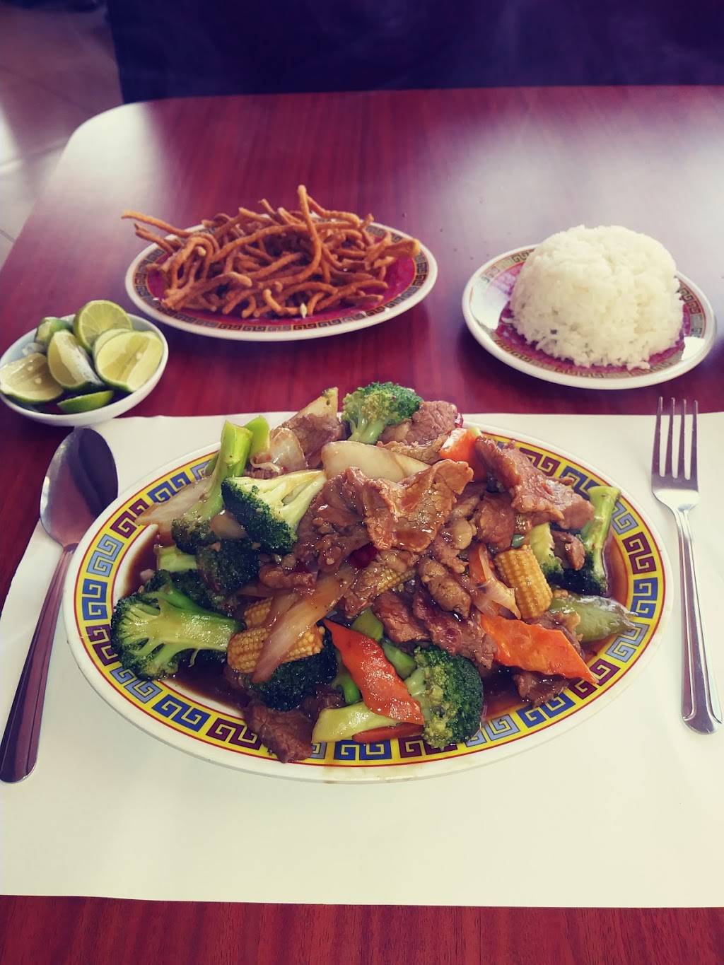 Hua Hai City | restaurant | Plaza Centrum Otay, 2do Eje Oriente Poniente 8, Cd Industrial, 22444 Tijuana, B.C., Mexico | 016646072186 OR +52 664 607 2186