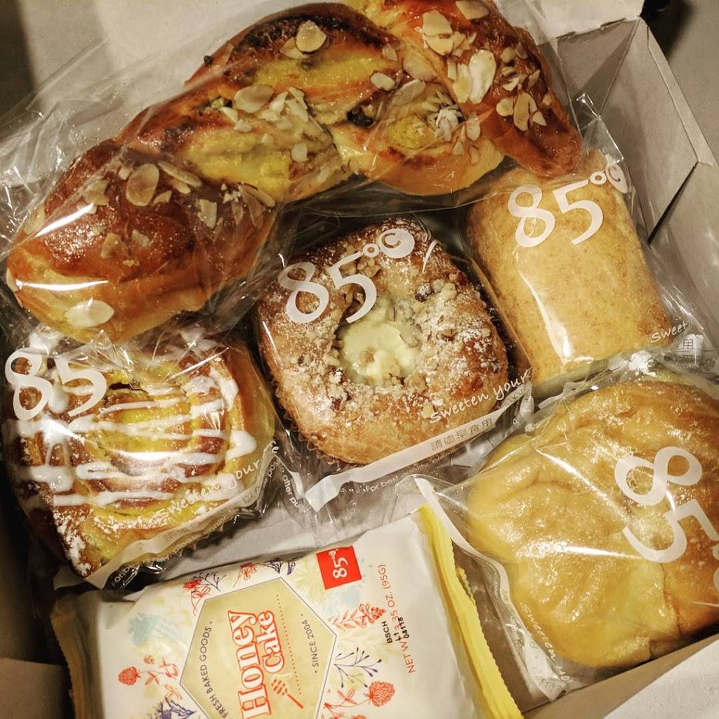 85C Bakery Cafe - Valencia | bakery | 24455 Magic Mountain Pkwy, Santa Clarita, CA 91355, USA | 6612558585 OR +1 661-255-8585