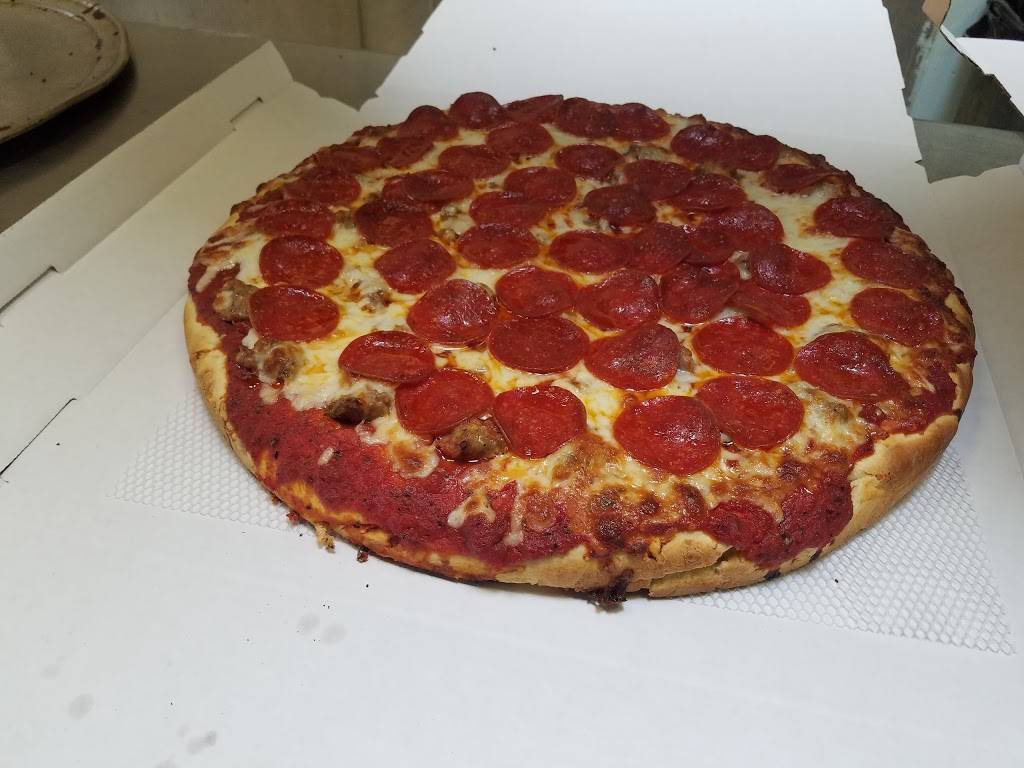 Sergios Pizza | restaurant | 207 A W Northwest Hwy, Barrington, IL 60010, USA | 8473821199 OR +1 847-382-1199