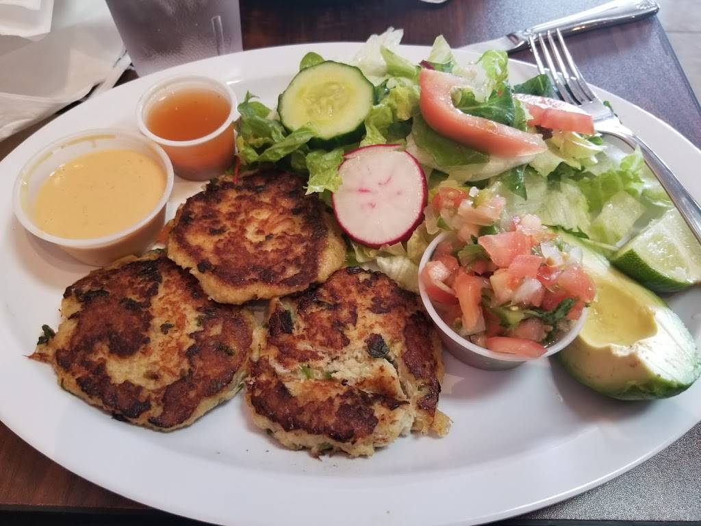 Pollo Dorado | restaurant | 12218 Veirs Mill Rd, Wheaton, MD 20906, USA | 3019466222 OR +1 301-946-6222