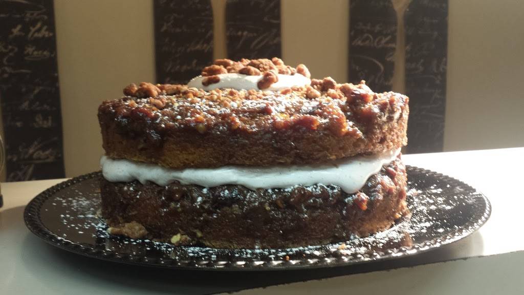 Wild Carrot LLC | restaurant | 215 E Bremer Ave, Waverly, IA 50677, USA | 3193522215 OR +1 319-352-2215