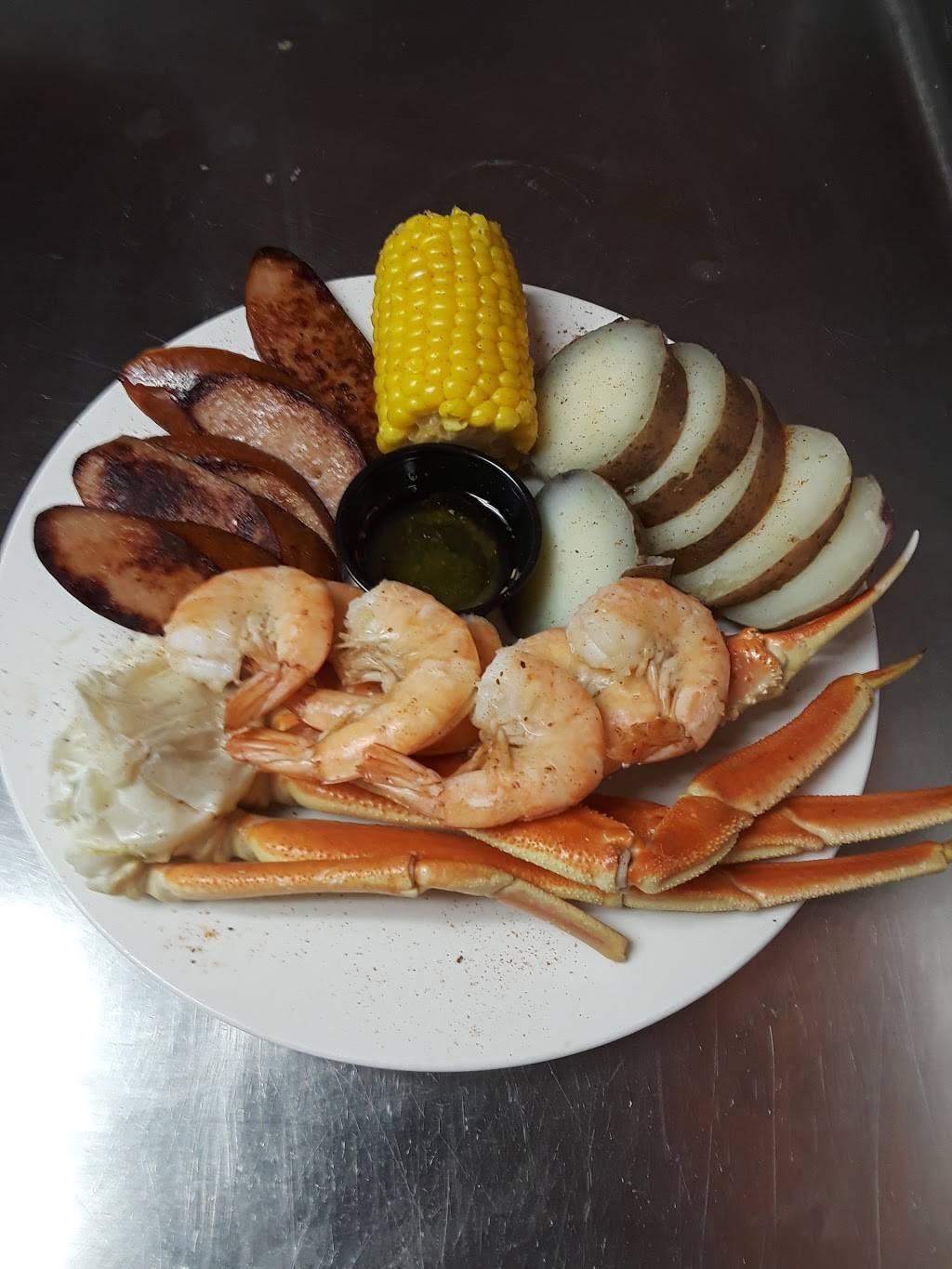 Sweeties Diner | restaurant | South 2625, 5998, US-1, Fort Pierce, FL 34982, USA | 7728283720 OR +1 772-828-3720