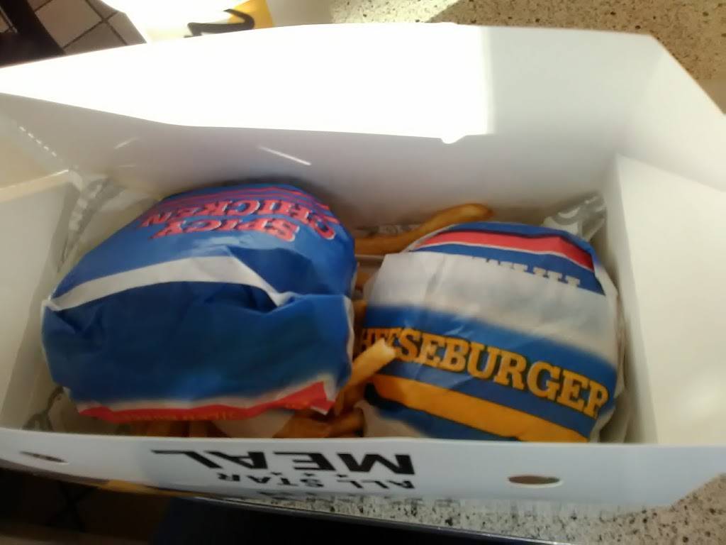 Carls Jr. | restaurant | 26100 Newport Rd, Sun City, CA 92584, USA | 9516799887 OR +1 951-679-9887