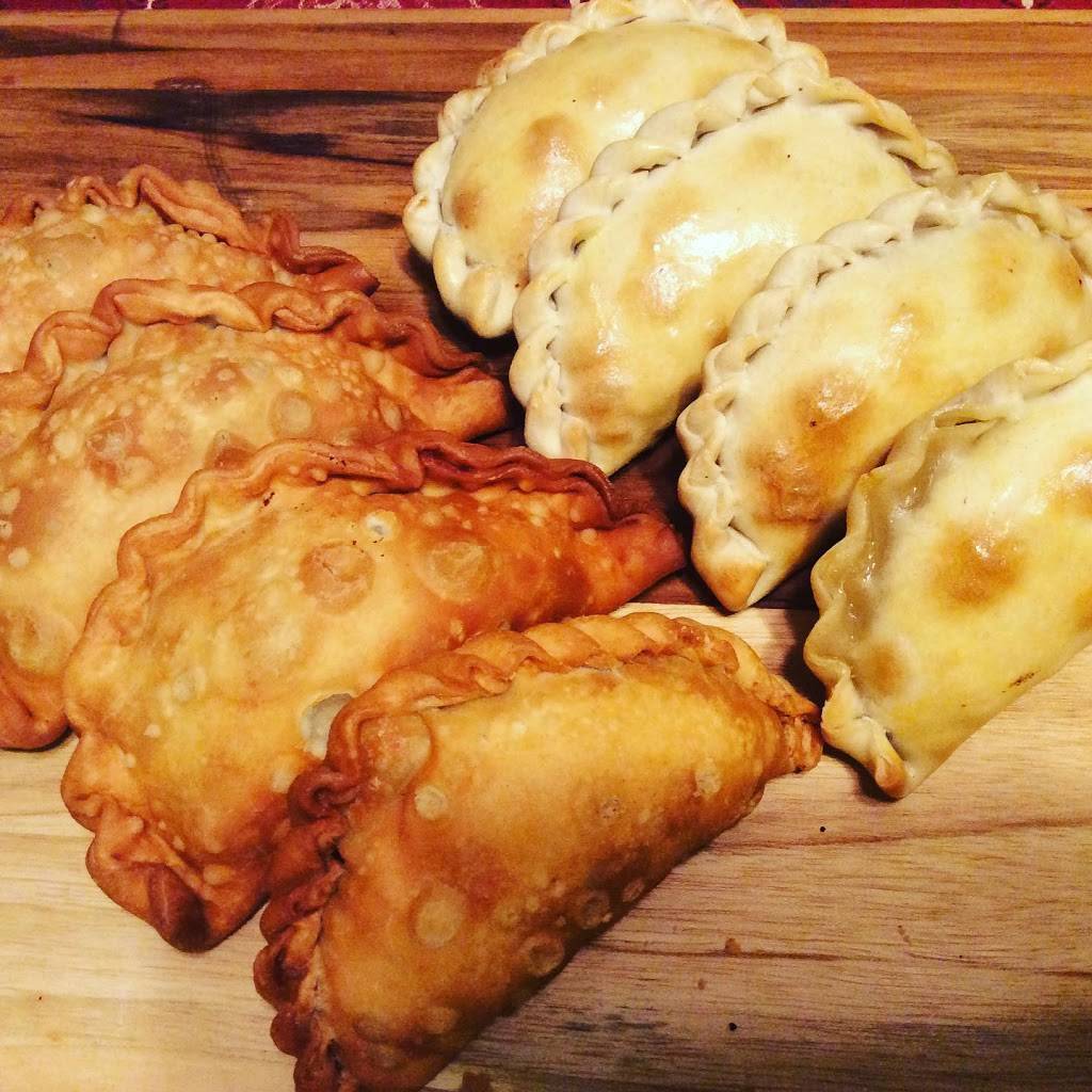 Karina’s Churros | restaurant | 4510 S Dixie Hwy, West Palm Beach, FL 33405, USA | 5612278332 OR +1 561-227-8332