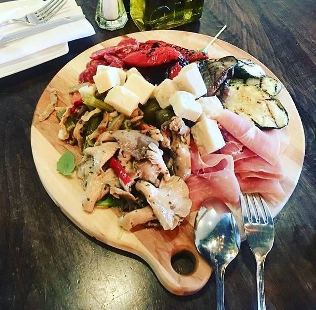 Cento40 Trattoria | restaurant | 140 Woodbridge Ave, Woodbridge, ON L4L 4K9, Canada | 2898018174 OR +1 289-801-8174