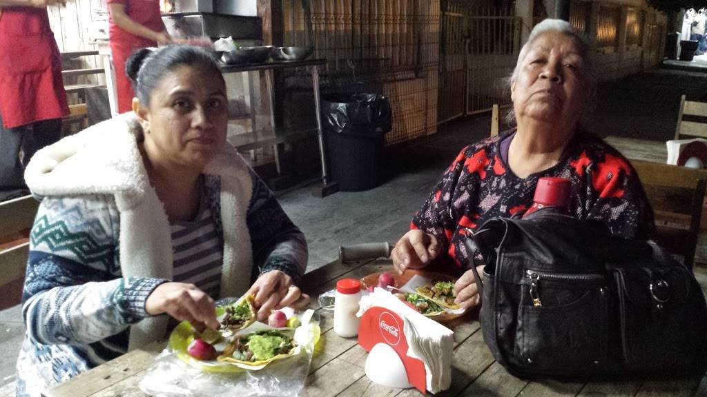 Charlies Birreria | restaurant | Zona Centro, 22800 Ensenada, B.C., Mexico | 016461021433 OR +52 646 102 1433