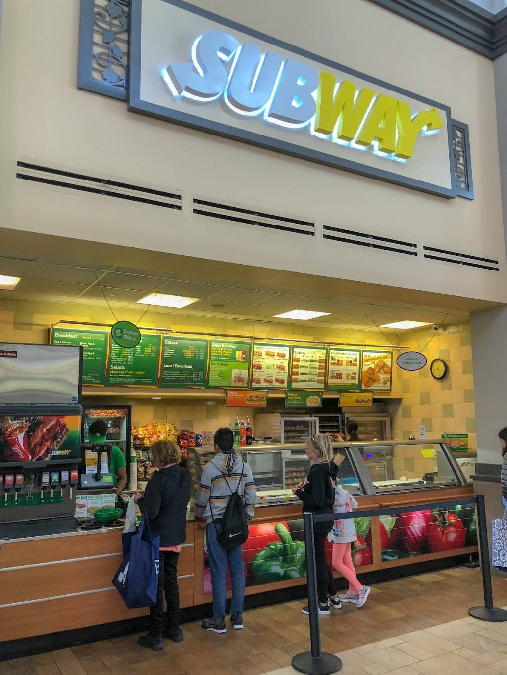 Subway Restaurants | restaurant | 3442 Paragon Outlet Drive #6, Livermore, CA 94551, USA | 9254474744 OR +1 925-447-4744