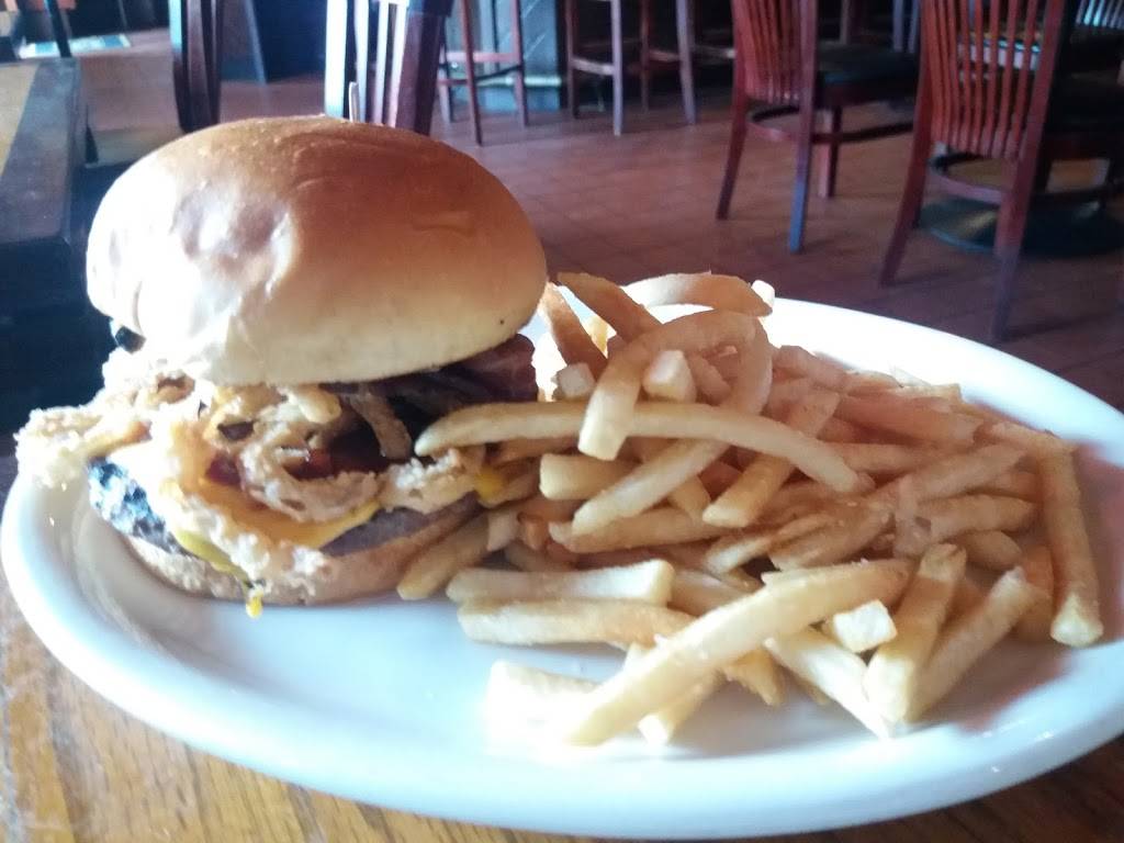 The Nugget | restaurant | 2318 Lillie Ave, Summerland, CA 93067, USA | 8059696135 OR +1 805-969-6135