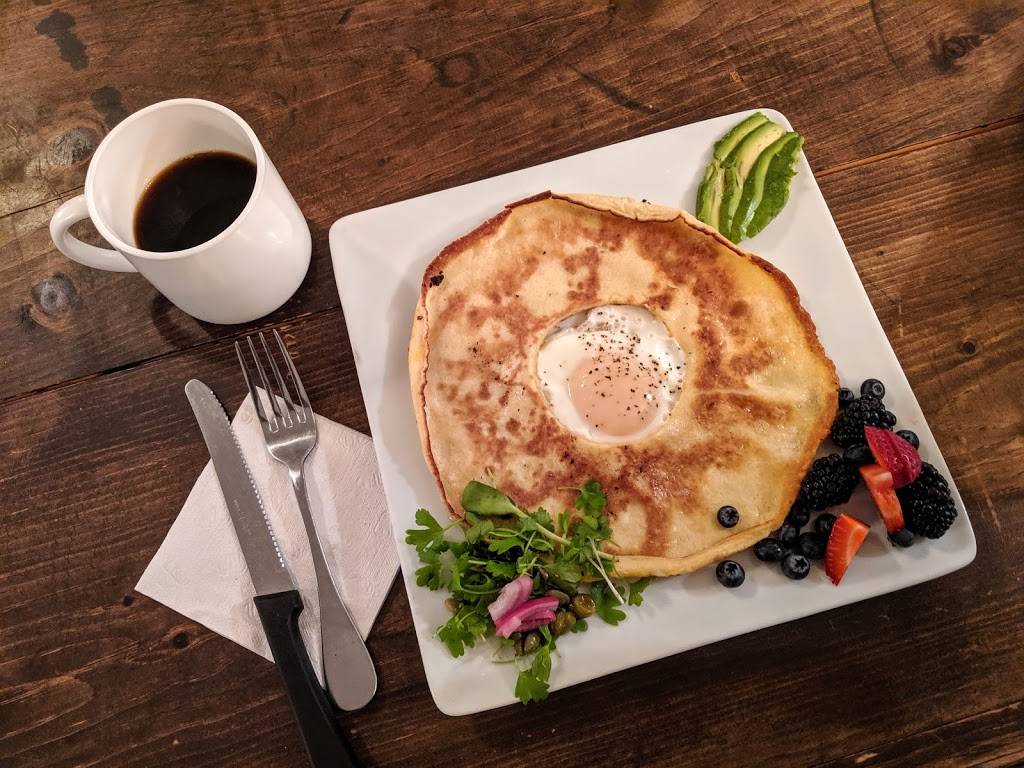 McFoxlins | restaurant | 5 Church St, New Paltz, NY 12561, USA | 8456338411 OR +1 845-633-8411