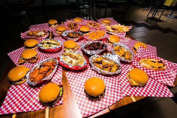 Fly By Burgers | restaurant | 3103 Wilson Rd, Humble, TX 77396, USA | 8326445007 OR +1 832-644-5007