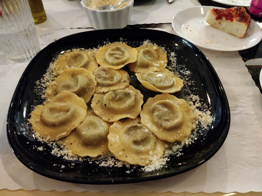 Pasta Passion | restaurant | 4647 N Lincoln Ave, Chicago, IL 60625, USA | 7736810771 OR +1 773-681-0771