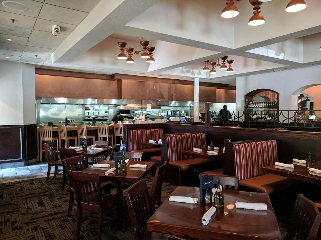 Carrabbas Italian Grill | restaurant | 202 Anderson Ln N, Hendersonville, TN 37075, USA | 6158227100 OR +1 615-822-7100