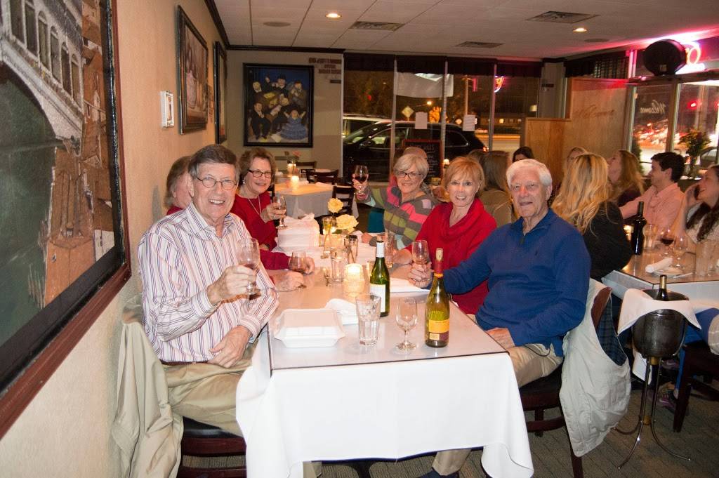 Mamma Mias | restaurant | 4671 Trousdale Dr, Nashville, TN 37204, USA | 6153317207 OR +1 615-331-7207