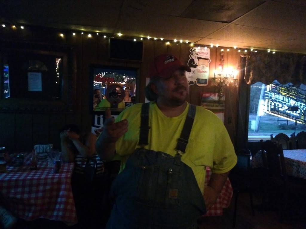 HUNTERS INN | restaurant | 4518 Footville-Richmond Rd, Rock Creek, OH 44084, USA | 4402183070 OR +1 440-218-3070