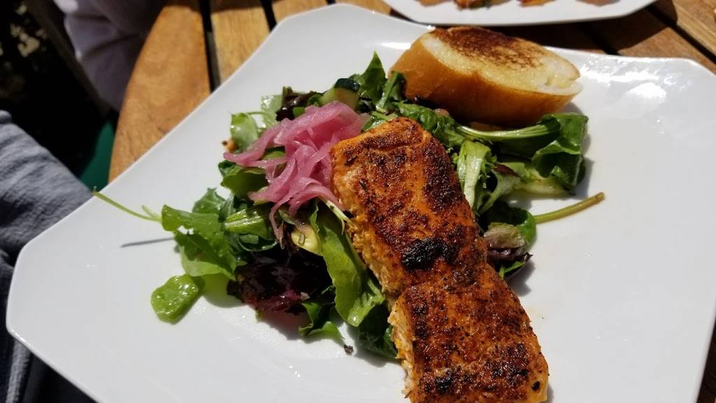 Claires At the Museum | restaurant | 2300 E Ocean Blvd, Long Beach, CA 90803, USA | 5624392119 OR +1 562-439-2119