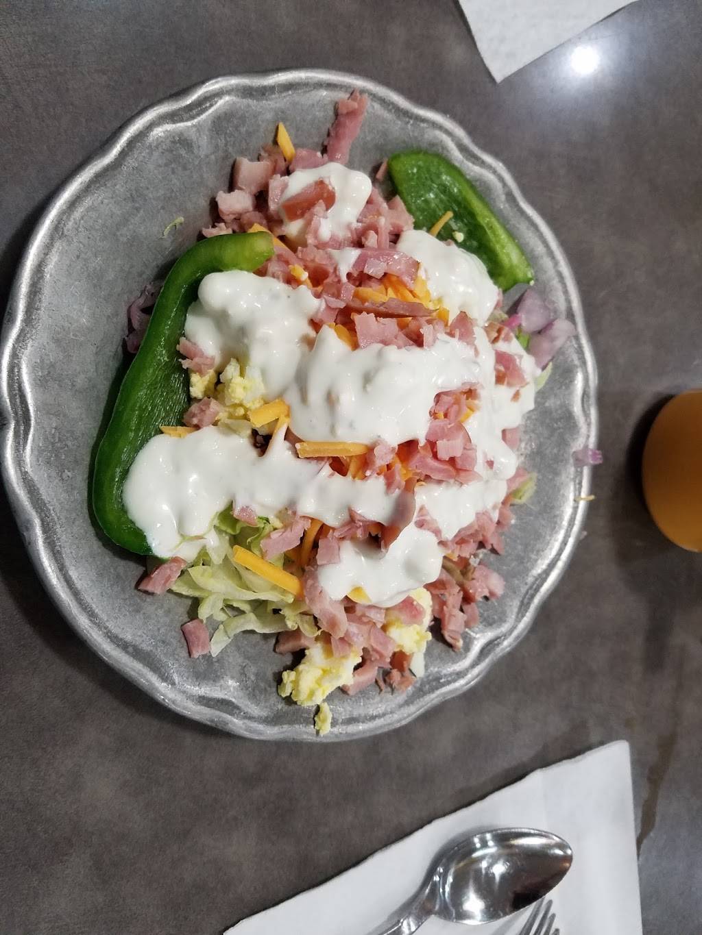 Shoneys Hillsville | restaurant | 2042 Carrolton Pike, Hillsville, VA 24343, USA | 2767284977 OR +1 276-728-4977