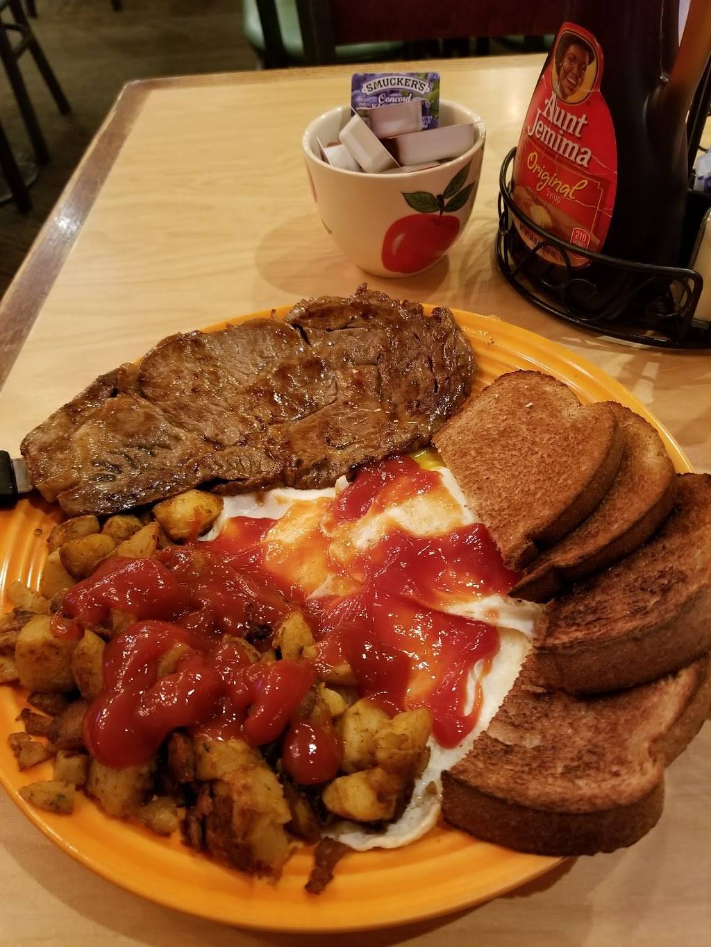 English Muffin | restaurant | 1989 Plainfield Pike, Johnston, RI 02919, USA | 4019436100 OR +1 401-943-6100