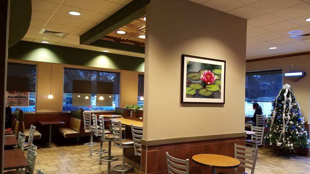McDonalds | cafe | 2680 N Roberts Ave, Lumberton, NC 28358, USA | 9106744512 OR +1 910-674-4512