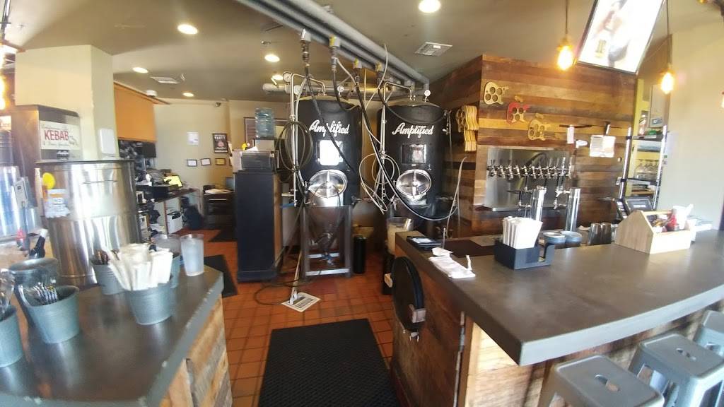 Amplified Ale Works Kitchen + Beer Garden | restaurant | 4150 Mission Blvd #208, San Diego, CA 92109, USA | 8582705222 OR +1 858-270-5222