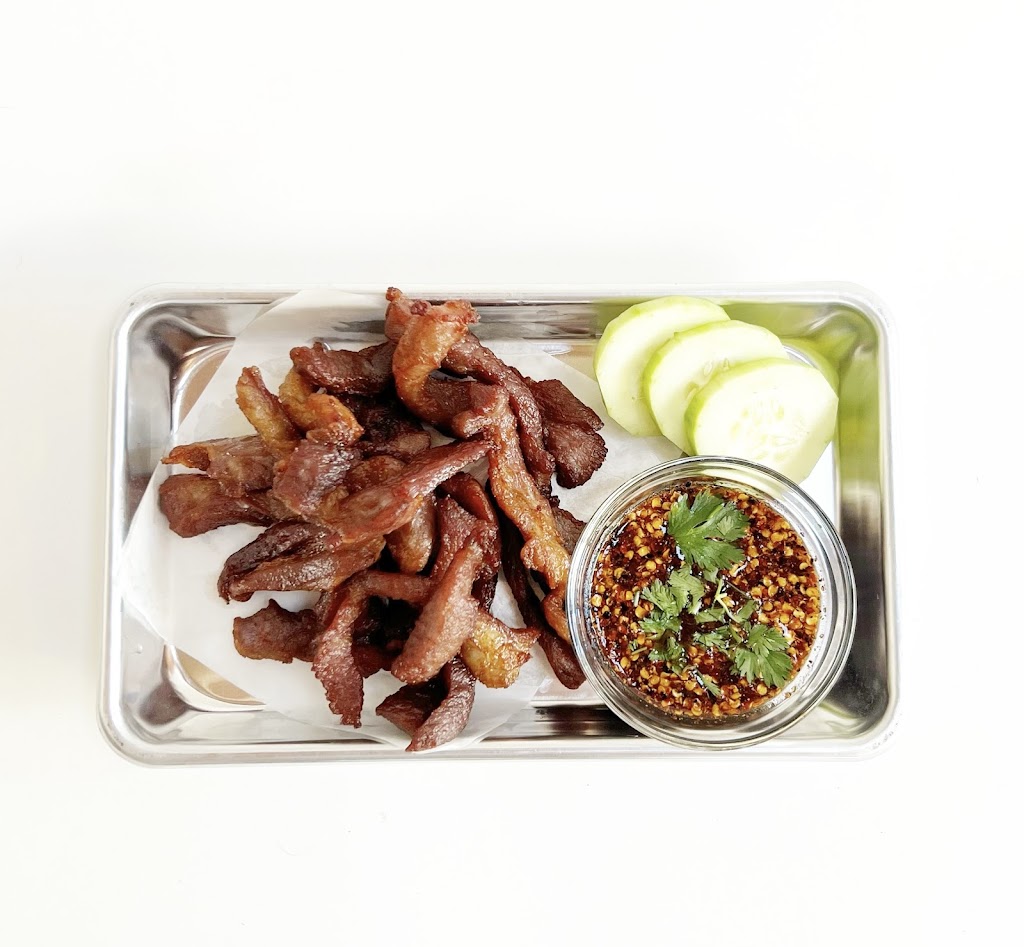 Charm Thai Kitchen | restaurant | 205 N Phoenix Rd suite e 1, Phoenix, OR 97535, USA | 5418970301 OR +1 541-897-0301