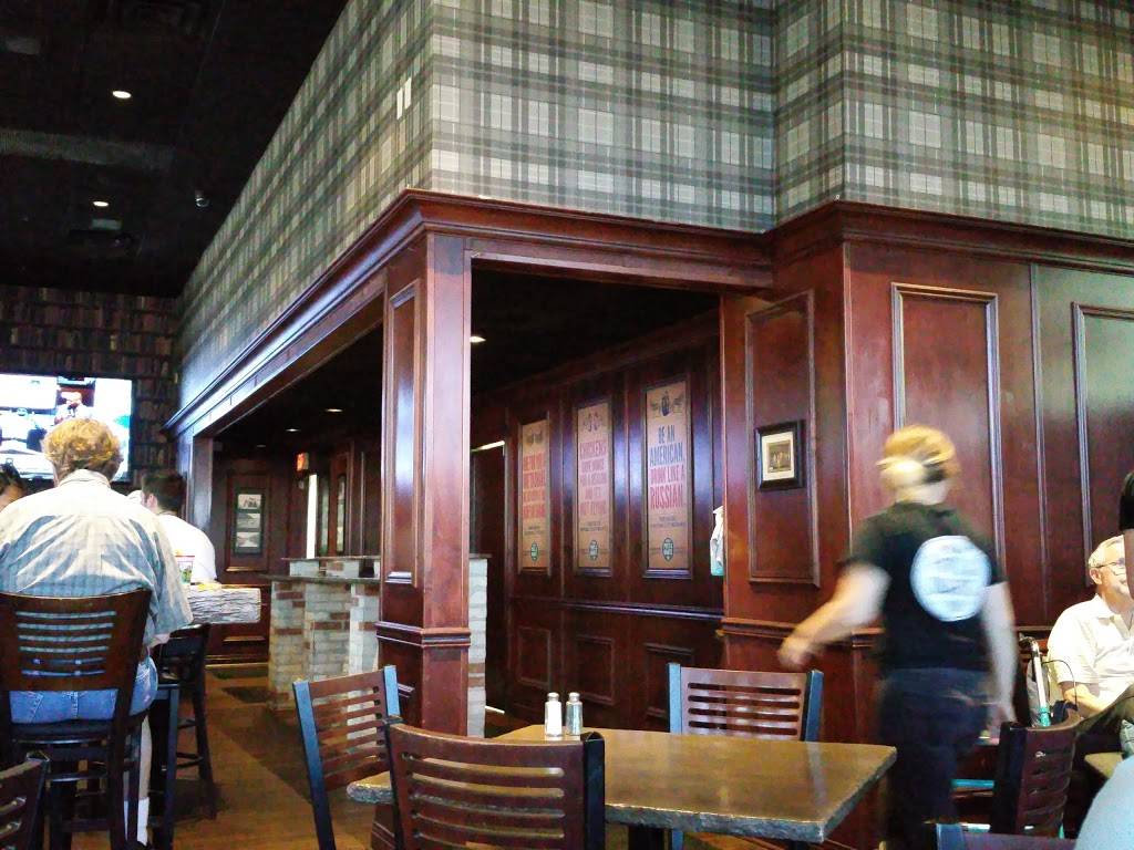 Pints & Quarts | restaurant | 950 W Norton Ave, Muskegon, MI 49441, USA | 2318309889 OR +1 231-830-9889