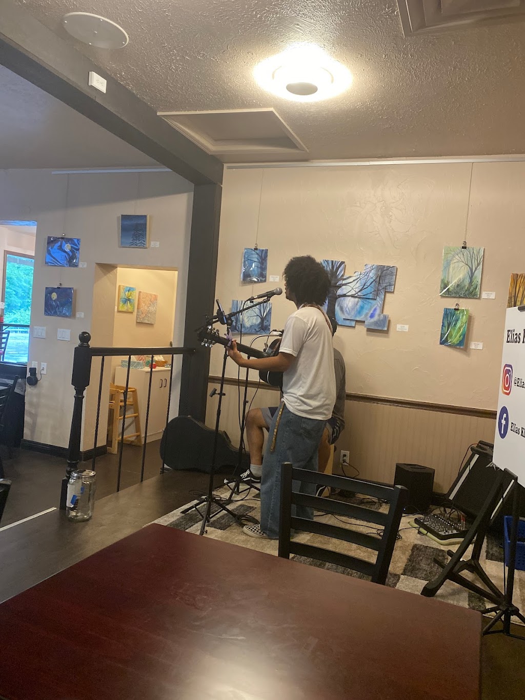 Ruckus Coffee Gallery & Café | restaurant | 1707 Babcock Blvd, Pittsburgh, PA 15209, USA | 4125453626 OR +1 412-545-3626