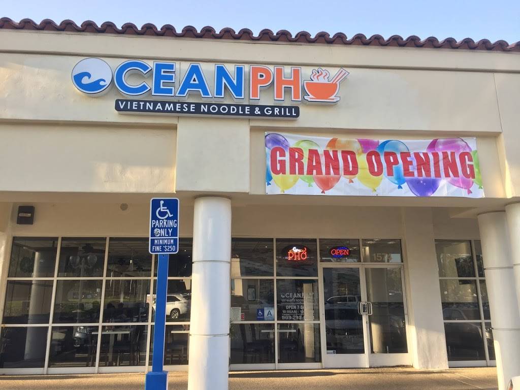 Ocean Pho | restaurant | 5458, 1574 Barton Rd, Redlands, CA 92373, USA | 9097936181 OR +1 909-793-6181