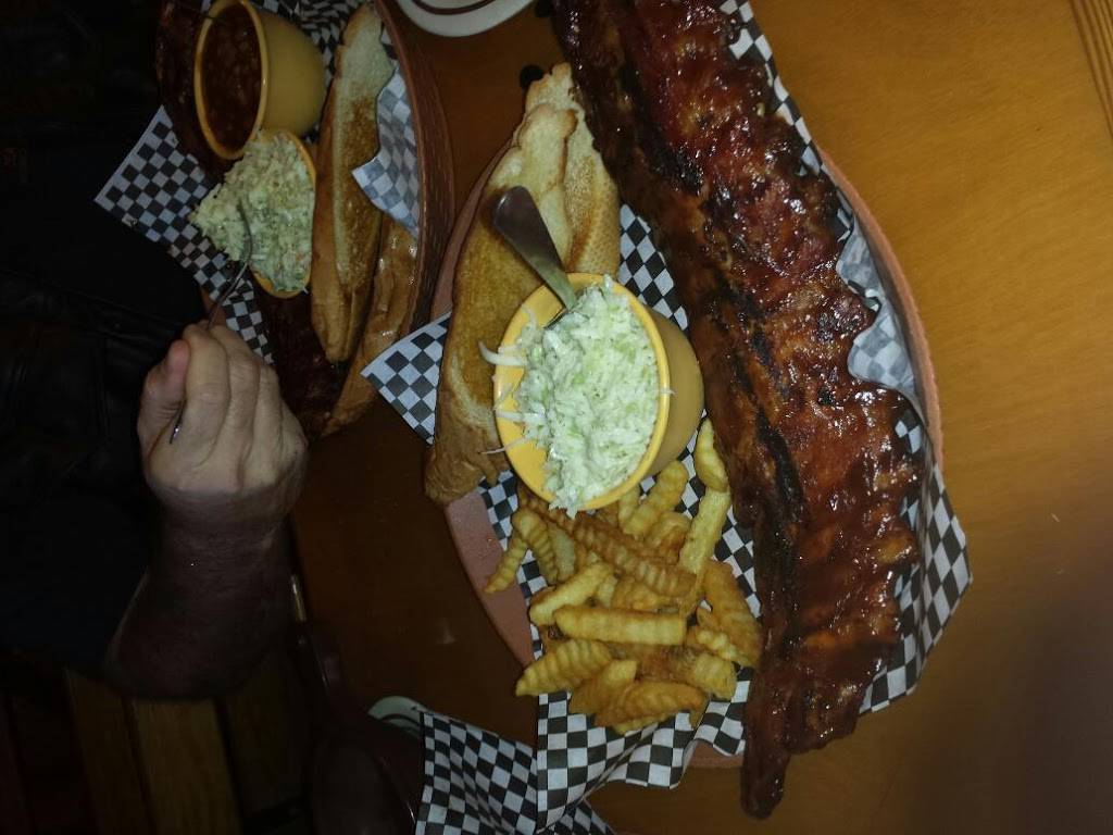 Dustins Bar-B Q | restaurant | 4908 S Clyde Morris Blvd, Port Orange, FL 32129, USA | 3863229177 OR +1 386-322-9177