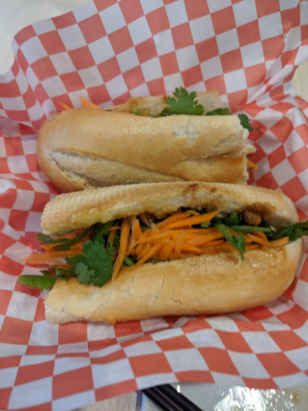 Pho Van | restaurant | 2120 Penn Ave, Pittsburgh, PA 15222, USA | 4122817999 OR +1 412-281-7999