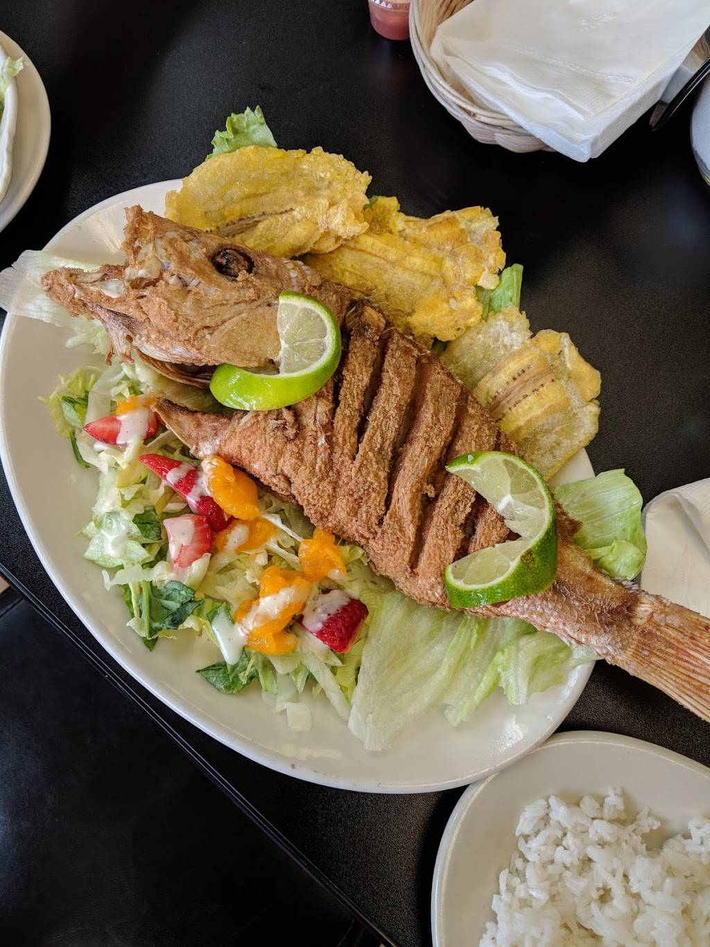 La Esquina del Sabor | restaurant | 1 Unity Ave, Revere, MA 02151, USA | 7812860033 OR +1 781-286-0033