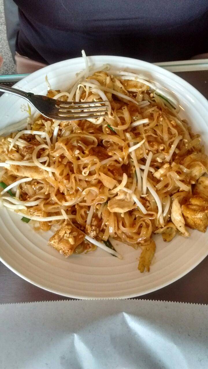 Bangkok Cuisine | restaurant | 525 Main St, Woodland, CA 95695, USA | 5306689788 OR +1 530-668-9788